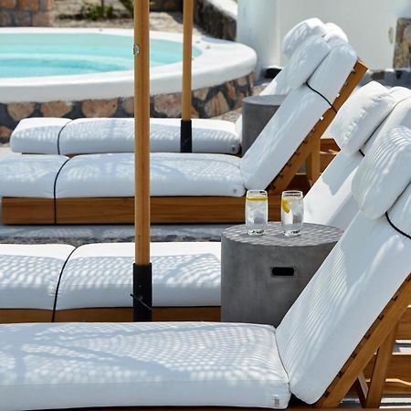 Symmetry Suites Akrotírion Eksteriør billede
